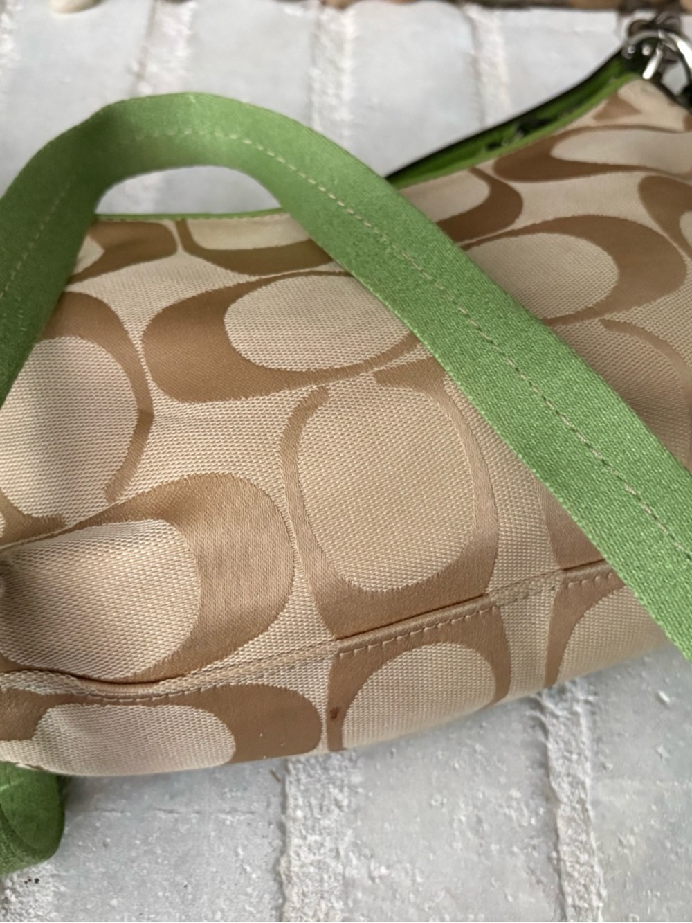 Vintage Coach Y2K Green Signature Hobo Shoulder Bag /Crossbody Bag - Picture 5 of 12